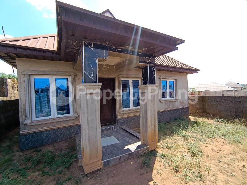 3 bedroom Flat / Apartment for rent Lafenwa Close To Ayobo Ipaja Lagos