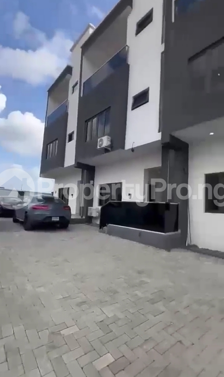 4 bedroom House for rent Guzape Abuja