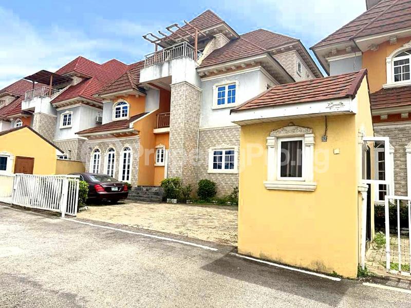 5 bedroom House for rent In A Mini Estate Asokoro Abuja