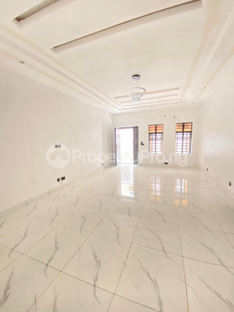 3 bedroom Flat / Apartment for rent Thomas estate Ajah Lagos - 14