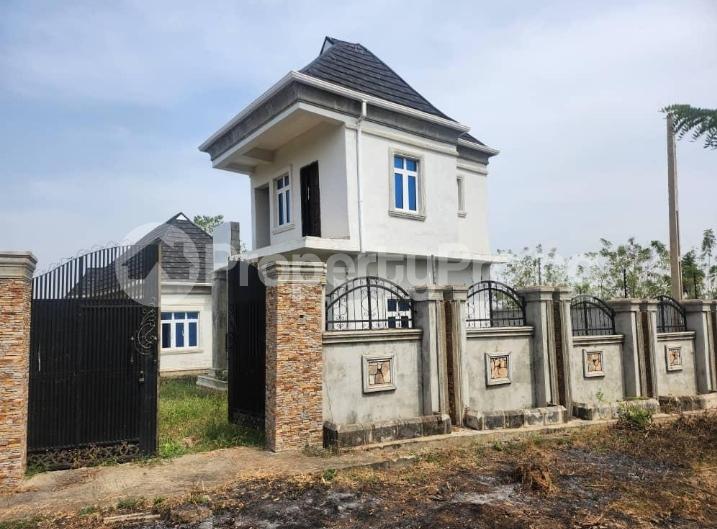 5 bedroom House for sale New Ife Road Iyana Ajila Ibadan Oyo