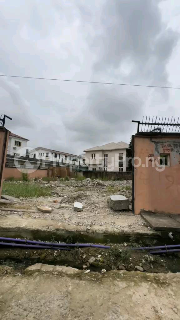 Land for sale Alaka/Iponri Surulere Lagos