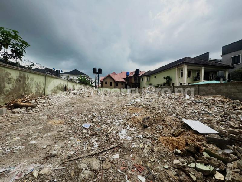 Land for sale Magodo Maryland Lagos