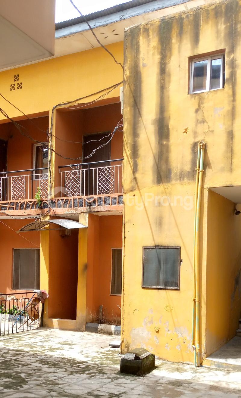 2 bedroom Flat / Apartment for rent Shomolu Shomolu Lagos