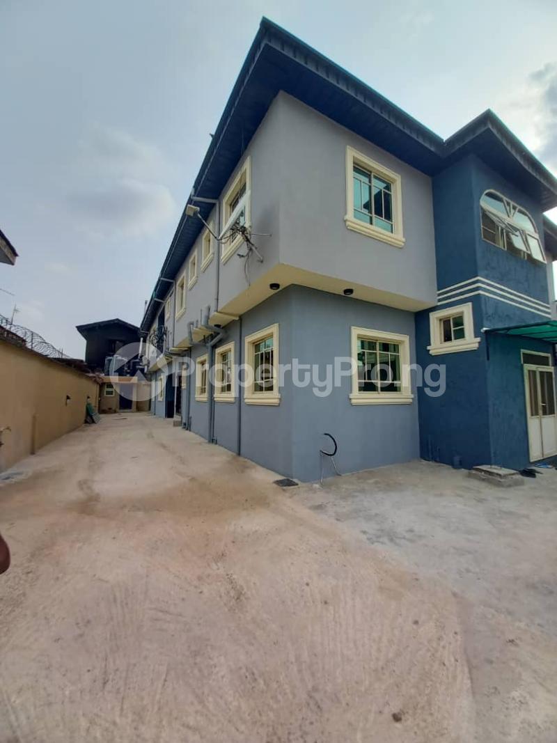 3 bedroom Flat / Apartment for rent Off Pedro Road Phase 1 Gbagada Lagos