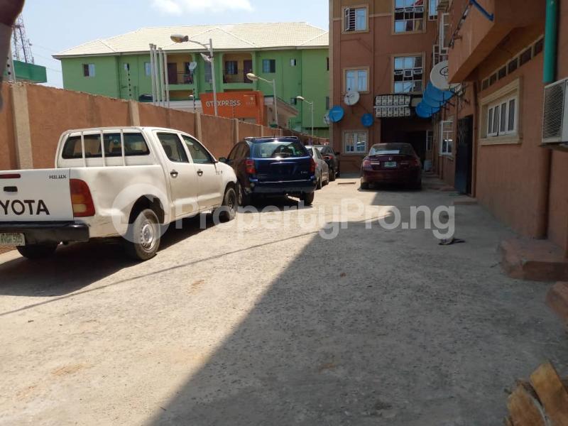 2 bedroom Flat / Apartment for rent Along Iwaya Road Iwaya Yaba Lagos