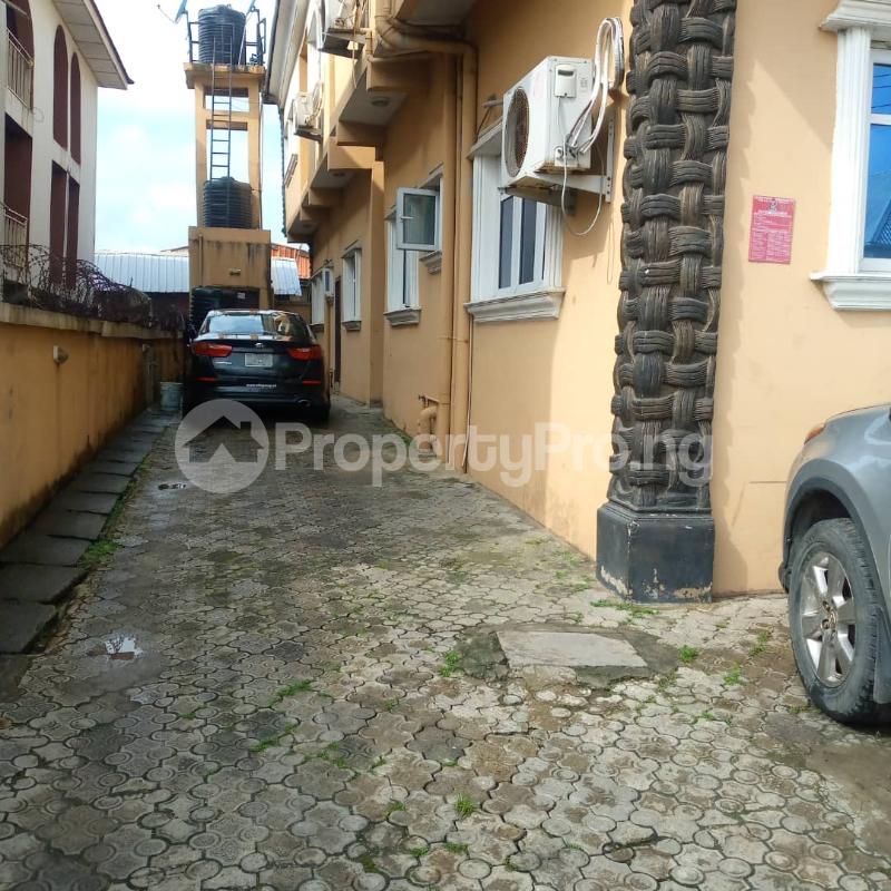 2 bedroom Flat / Apartment for rent Sabo Yaba Lagos