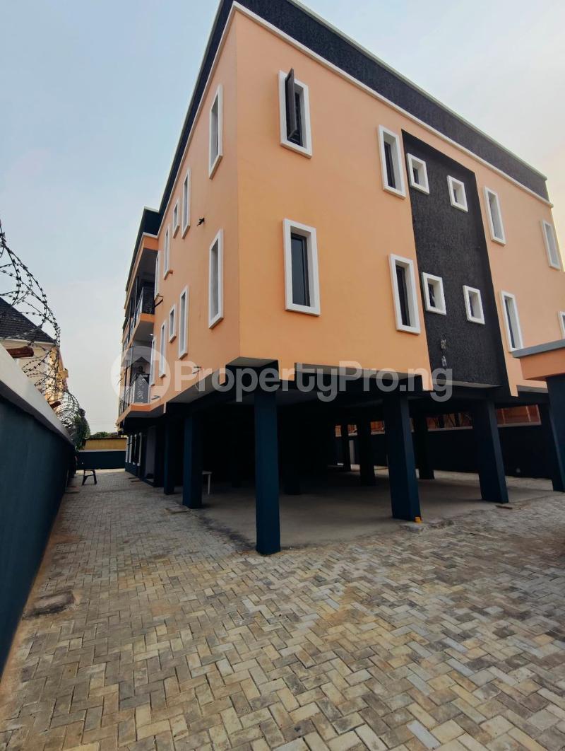3 bedroom House for sale Medina Gbagada Lagos