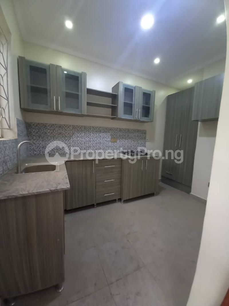 2 Bedroom Flat / Apartment in Obanikoro Shomolu Lagos Flat