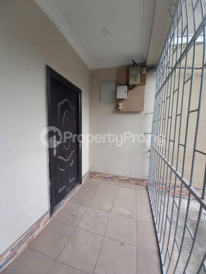 2 Bedroom Flat / Apartment in Obanikoro Shomolu Lagos Flat