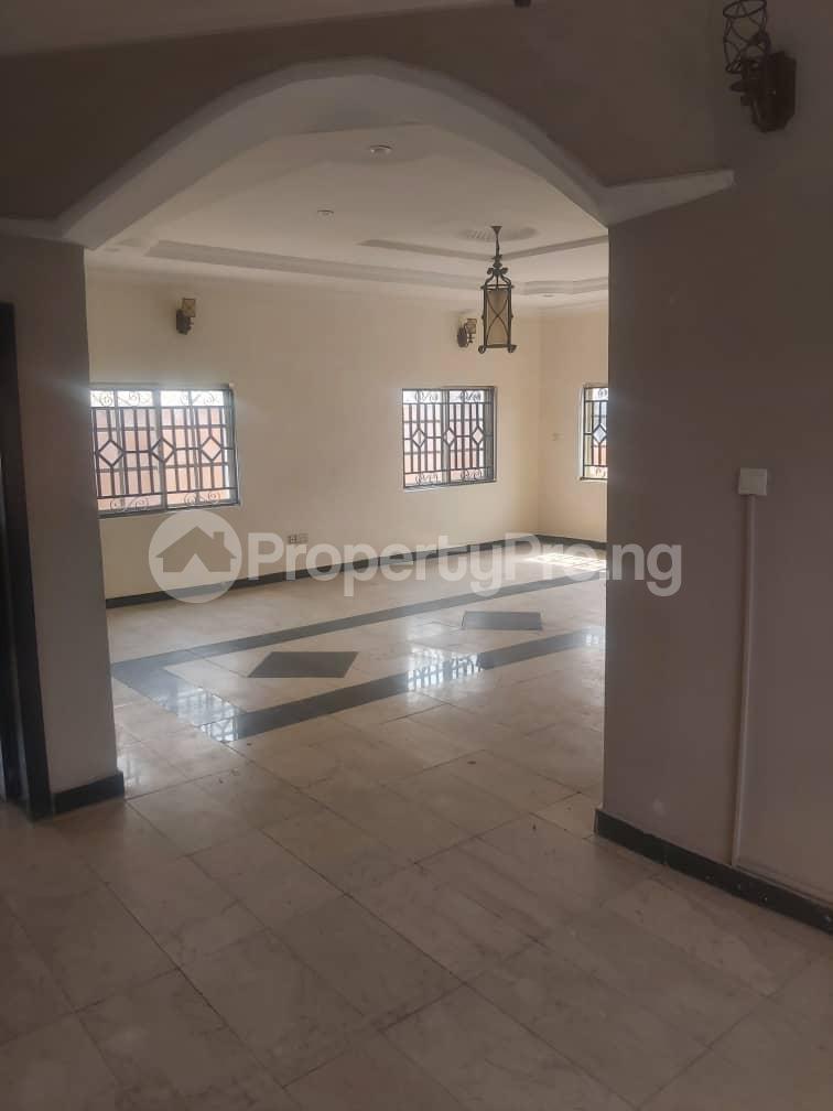 5 Bedroom House in Alagomeji Yaba Lagos House for rent in yaba
