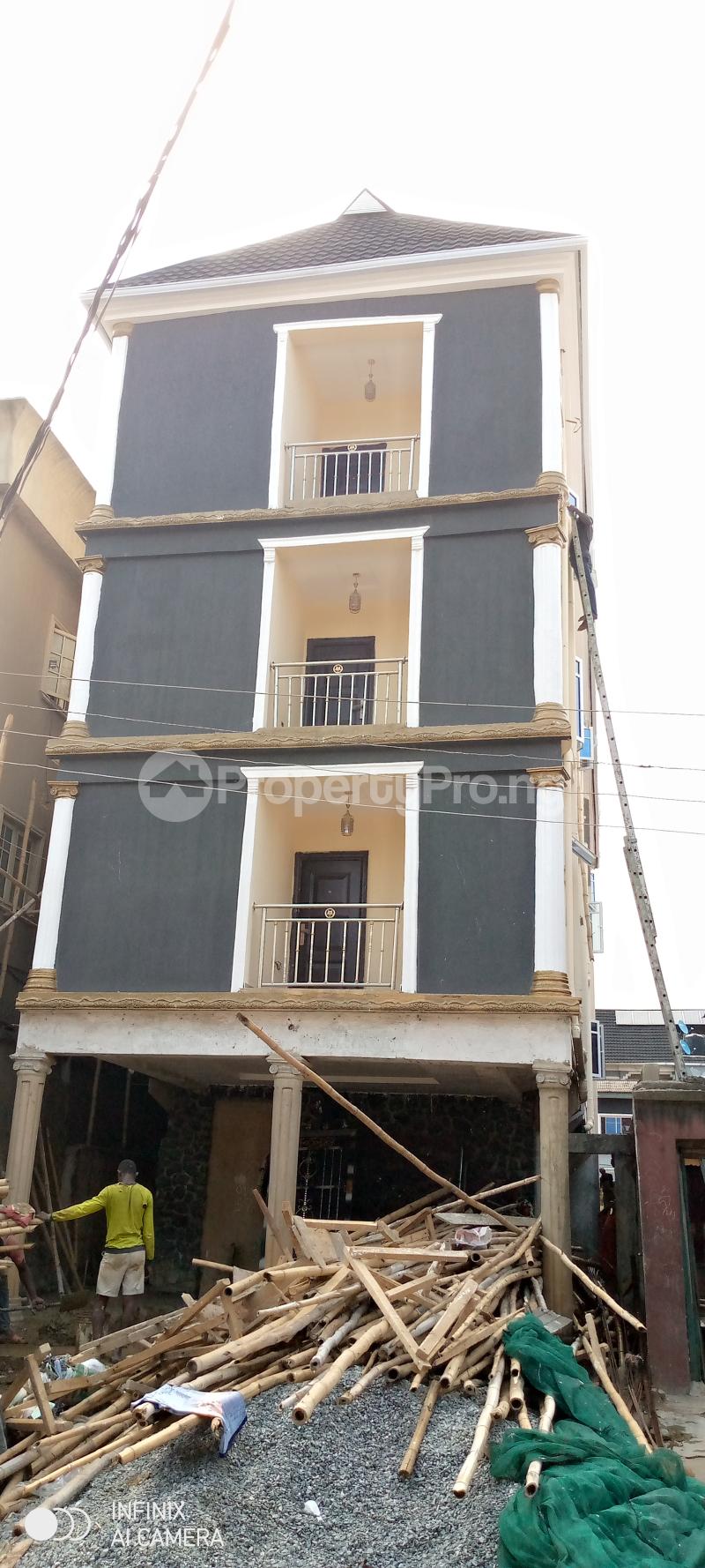 1 bedroom Flat / Apartment for rent Ebute Metta Yaba Lagos - 0