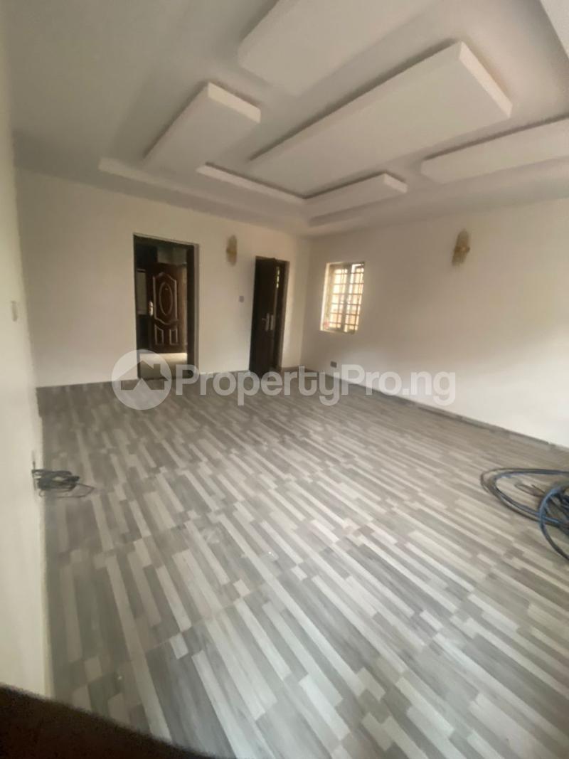 2 bedroom House for sale Surulere Lagos - 4
