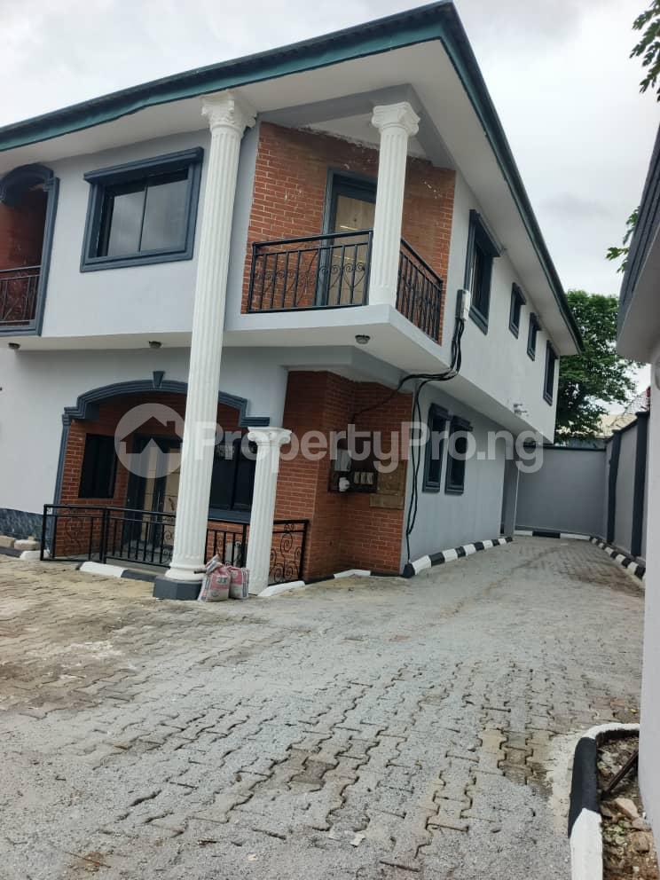 5 bedroom House for rent Off Omosade Crescent Omole phase 1 Ojodu Lagos
