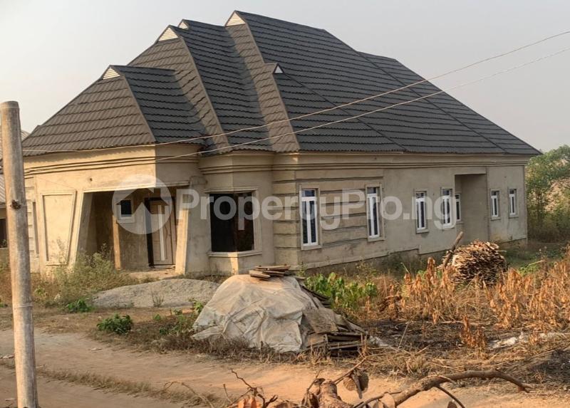 4 bedroom House for sale Idi Igbaro Estate Ologuneru Ibadan Ibadan Oyo