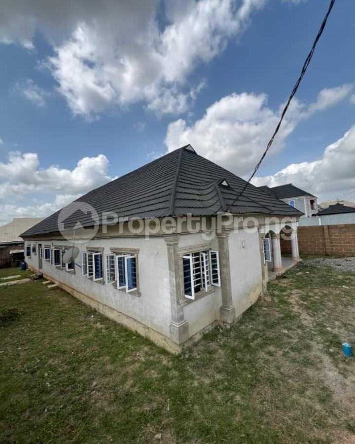 4 bedroom House for sale Akala Express Ibadan Oyo
