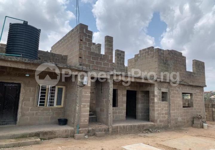 3 bedroom House for sale Taska, Akala Express Ibadan Oyo