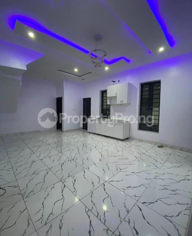 1 bedroom Flat / Apartment for rent Orchid Road, Lekki Lagos