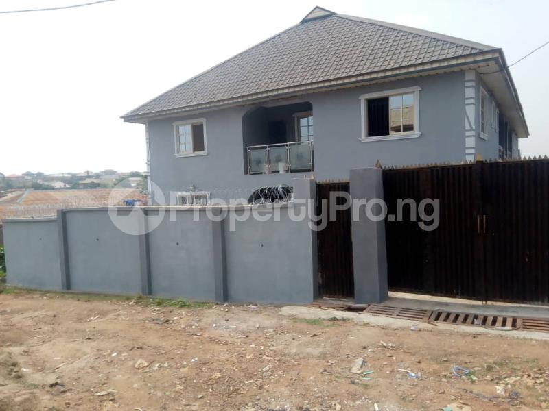 3 bedroom Flat / Apartment for rent Isokan Area, Opp Military Barack , Akobo Akobo Ibadan Oyo