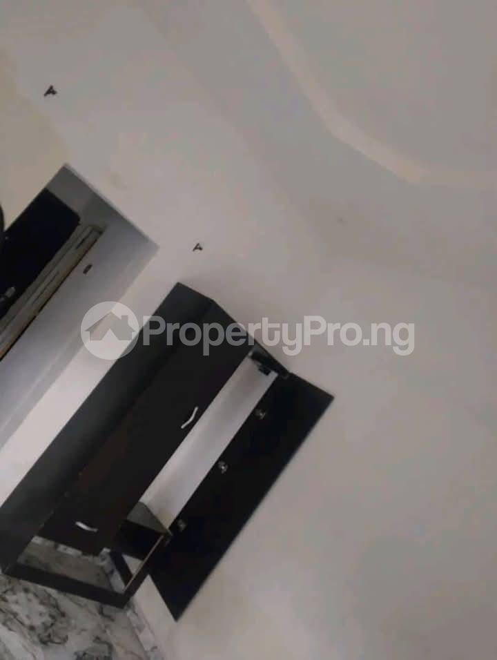 Flat / Apartment for rent Ijesha Surulere Lagos