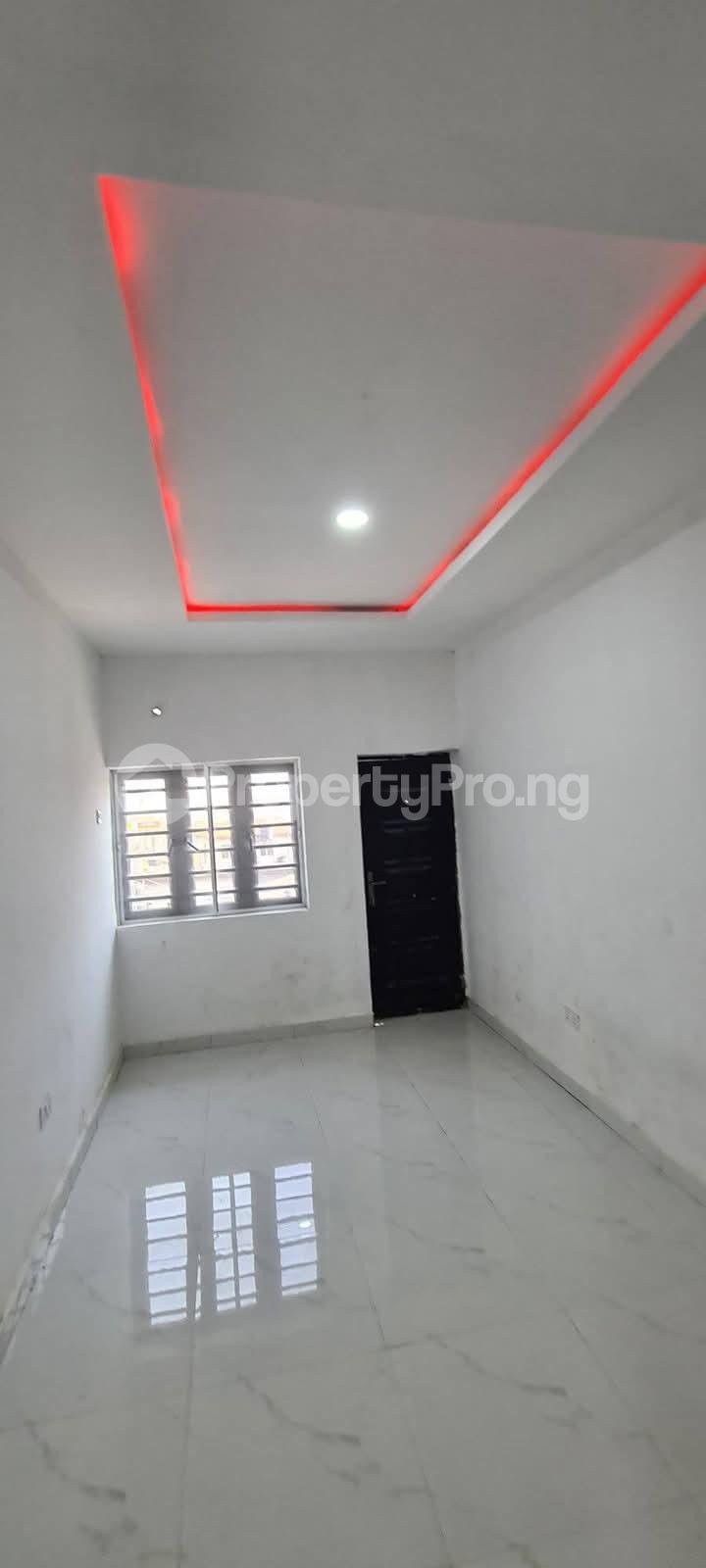 Flat / Apartment for rent Palmgroove Shomolu Lagos