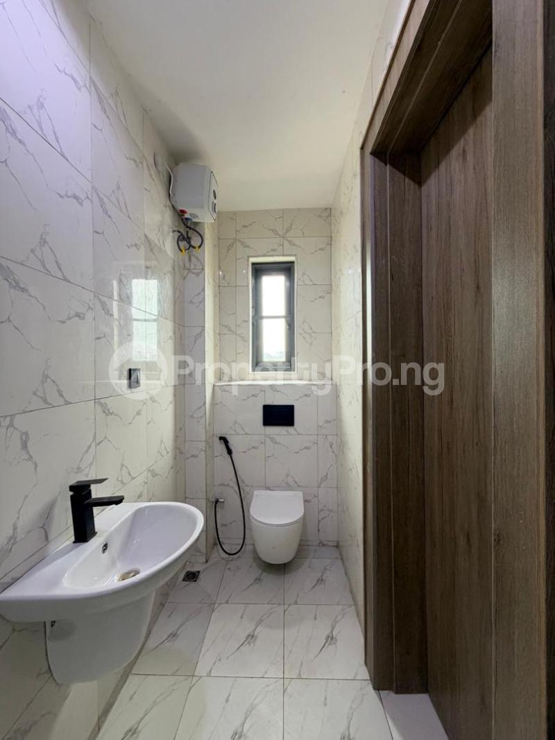 2 bedroom House for rent Lekki Phase 1 Lekki Lagos