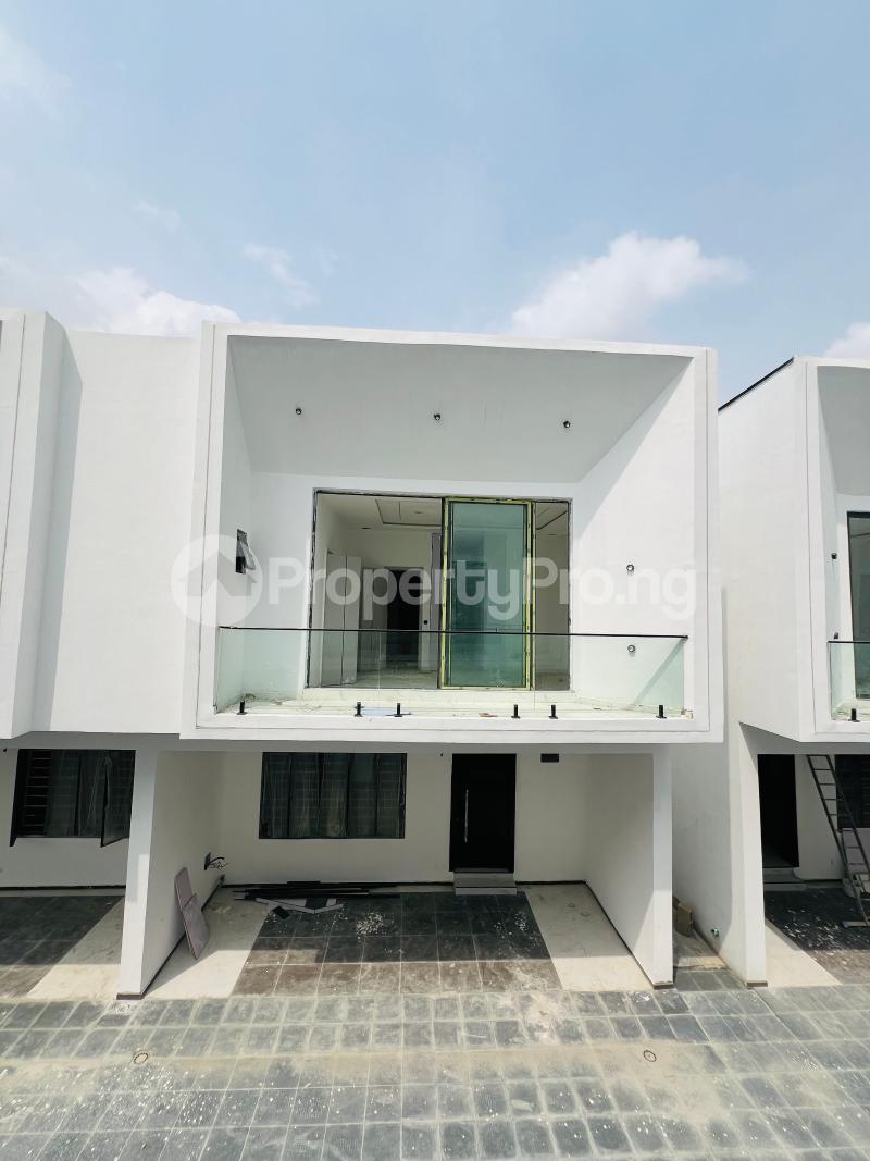 4 bedroom House for sale Ikota Lekki Lagos