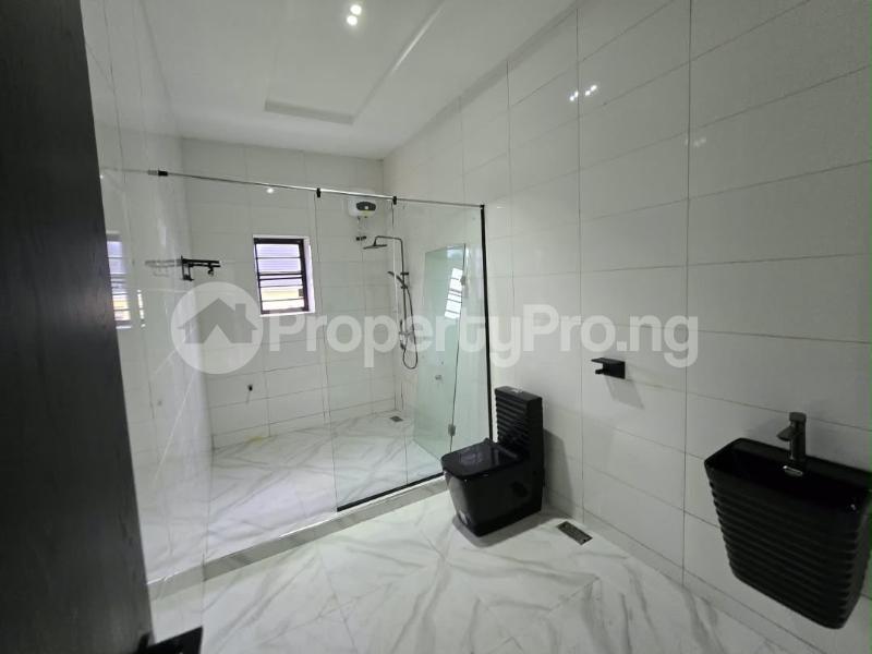 6 bedroom House for sale Gra Enugu Enugu