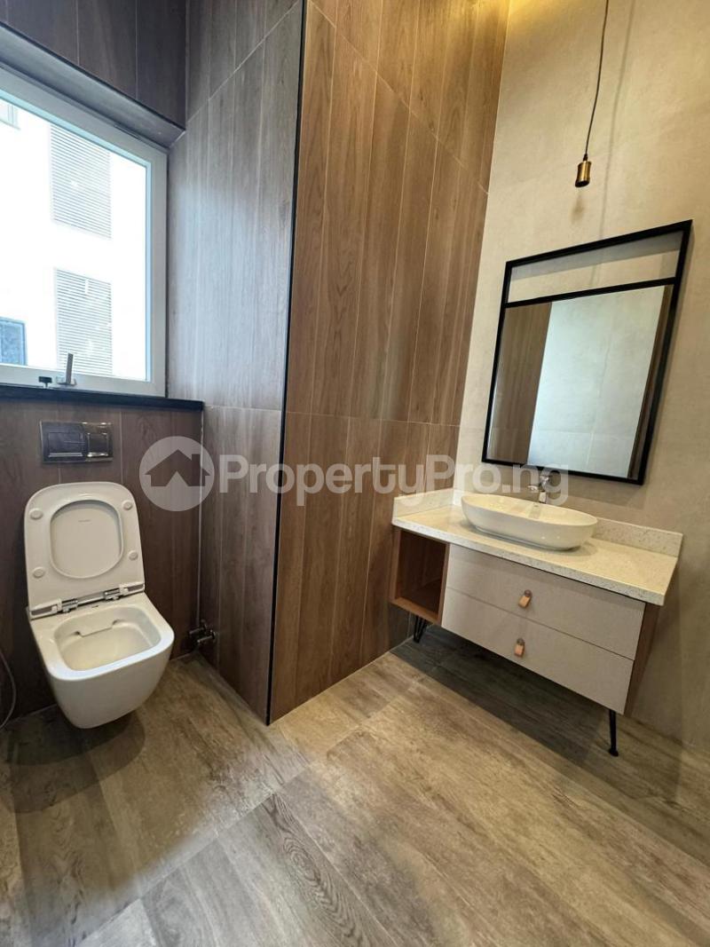 5 bedroom House for sale Diplomatic Zone Katampe Ext Abuja