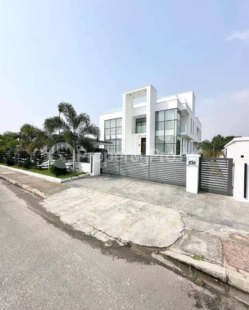 5 bedroom House for sale Royal Garden Est, Ajah Lagos