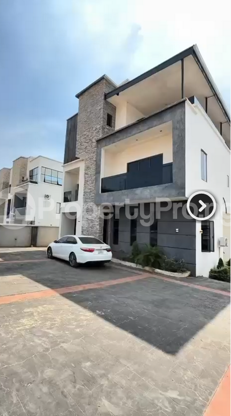 5 bedroom House for sale Life Camp Abuja