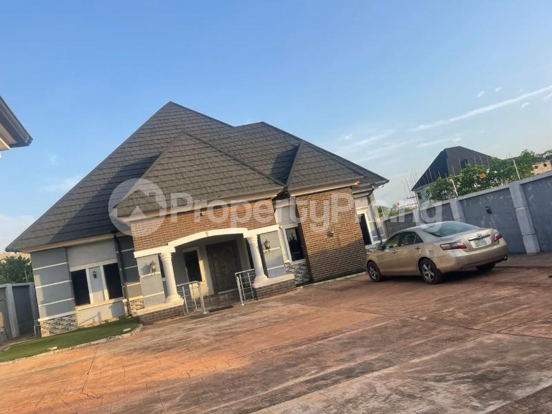 3 bedroom House for sale Ndiagu Amechi Enugu Enugu