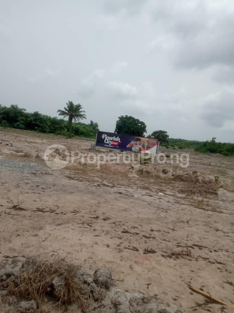 Land for sale Ode Omi Ibeju-Lekki Lagos