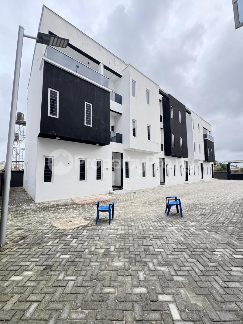 2 bedroom House for sale Ilaje Ajah Lagos