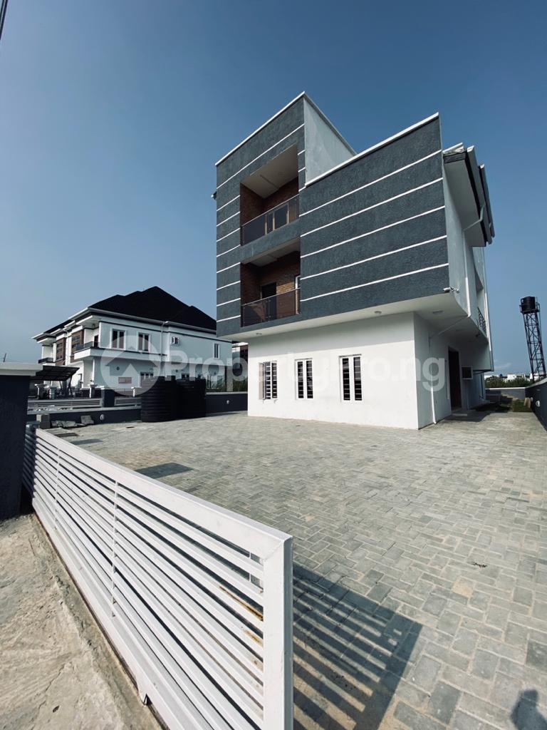 5 bedroom House for sale Lekki Lagos