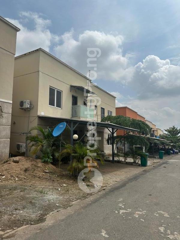 3 bedroom House for sale Life Camp Abuja