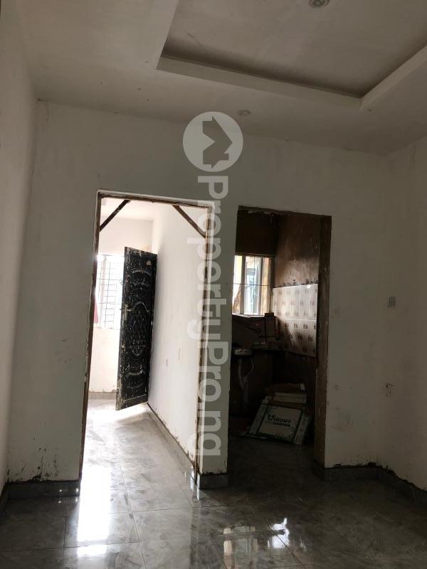 1 bedroom Flat / Apartment for rent Close To Onike Round About Onike Yaba Lagos - 0