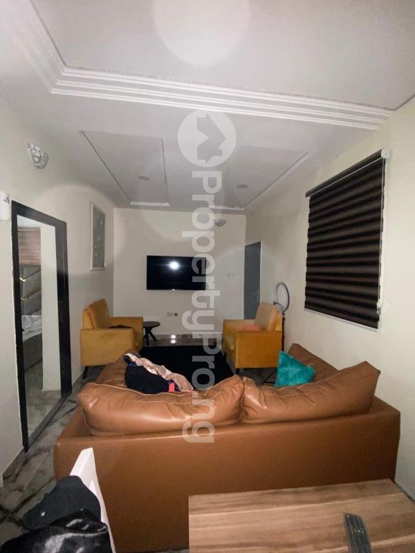 1 bedroom Flat / Apartment for rent chevron Lekki Lagos