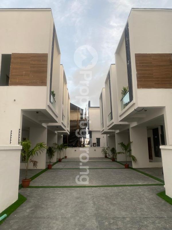 4 bedroom House for sale orchid Lekki Lagos