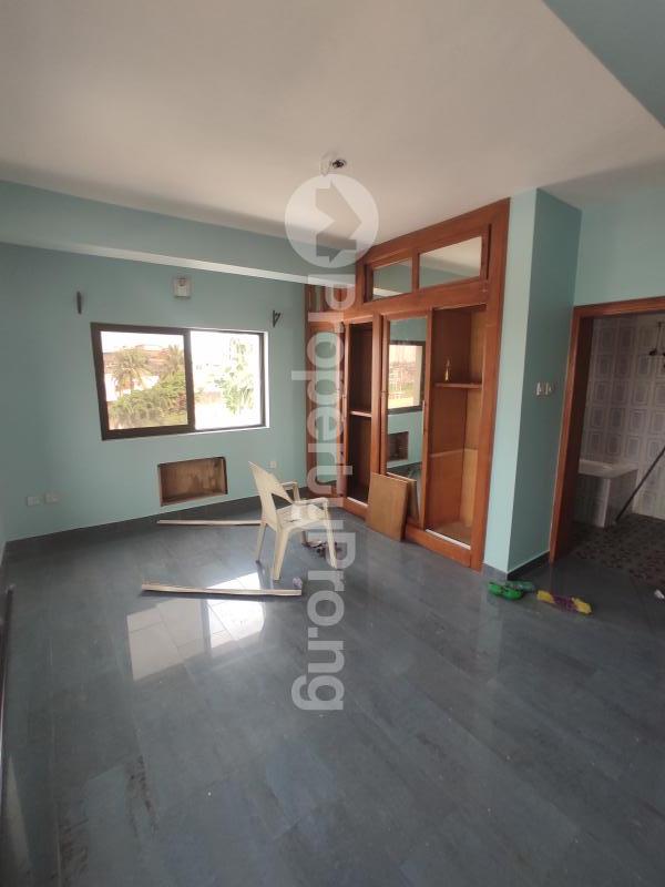 3 bedroom Flat / Apartment for rent Off Opebi Opebi Ikeja Lagos