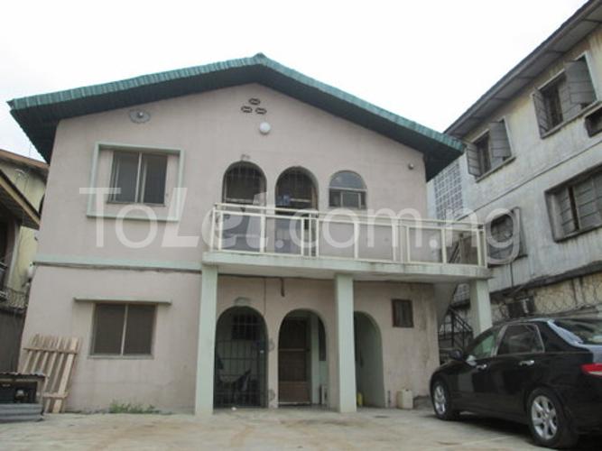 1 bedroom Flat / Apartment for rent Atan Street Off Nathan Street Yaba Yaba Lagos - 0