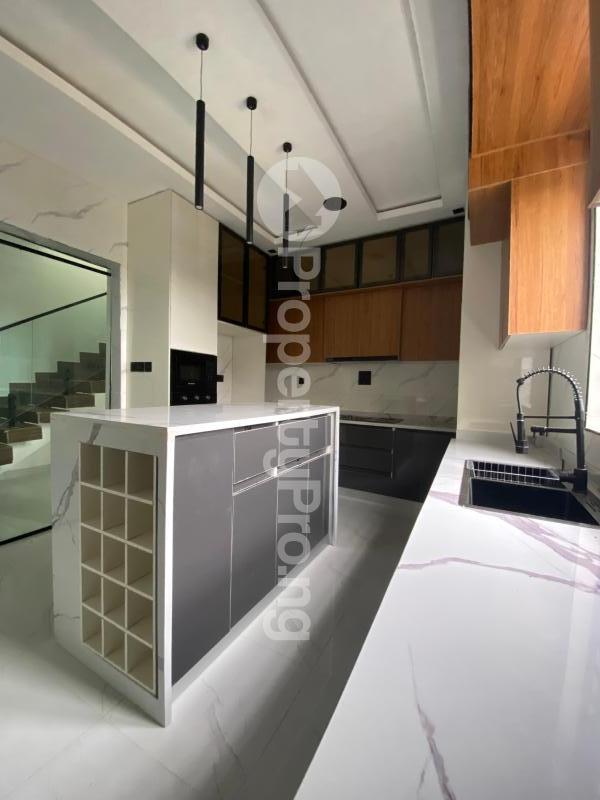 5 bedroom House for sale Abraham adesanya estate Ajah Lagos
