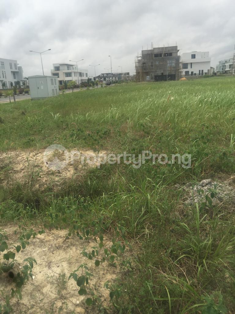 Land for sale Cowrie Creek Estate Ikate Lekki Lagos