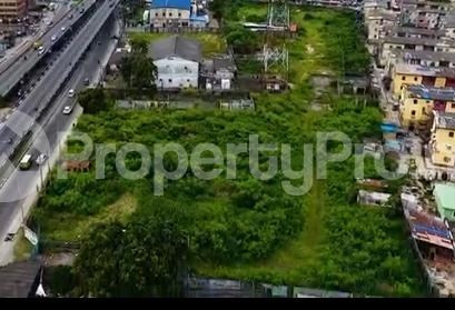 Land for sale Western Avenue/bode Thomas Western Avenue Surulere Lagos