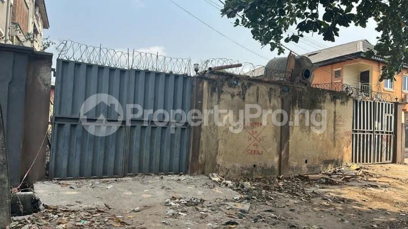 Land for sale Off Olohunkemi Street, By Bajulaye Road Shomolu Lagos