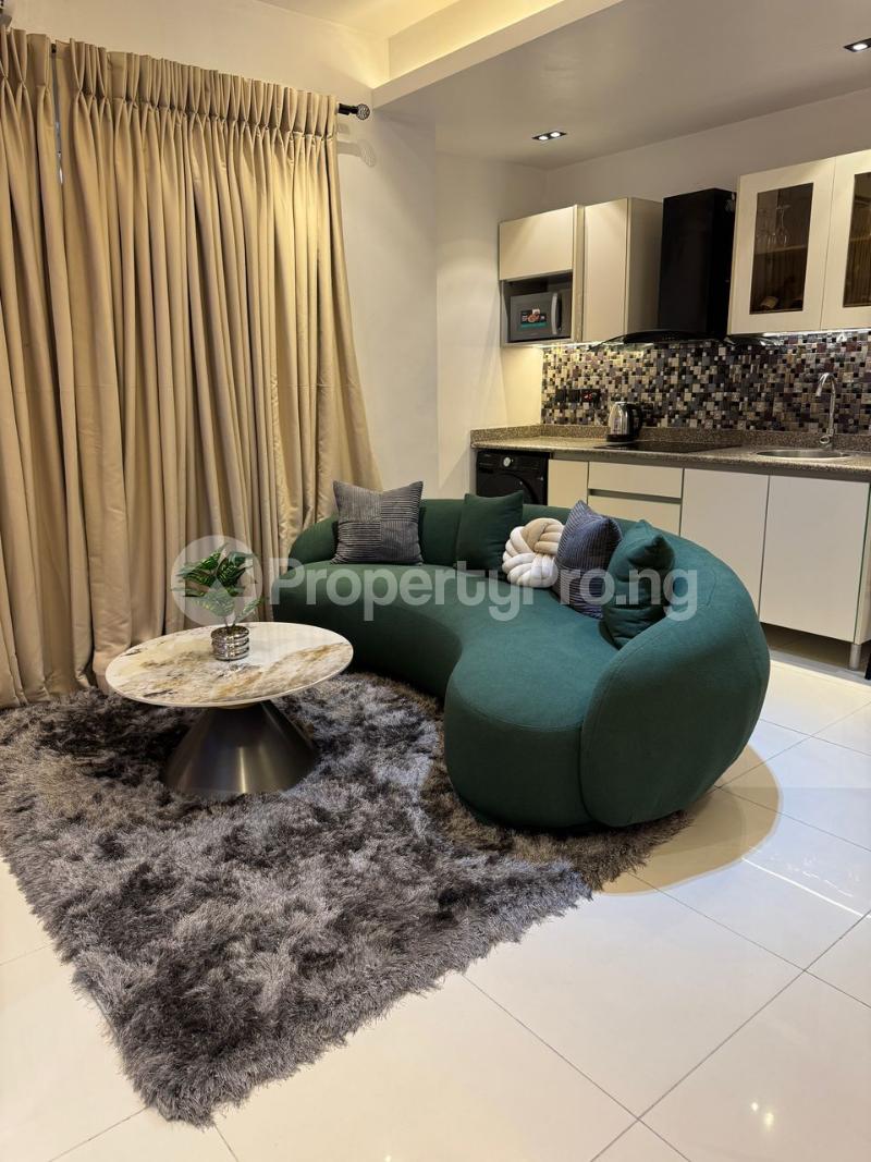 1 bedroom Flat / Apartment for shortlet Lekki Lagos