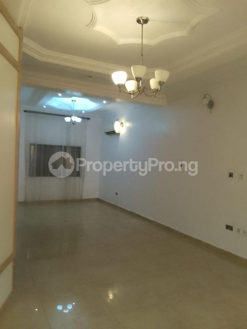 1 bedroom Flat / Apartment for rent chevron Lekki Lagos - 11