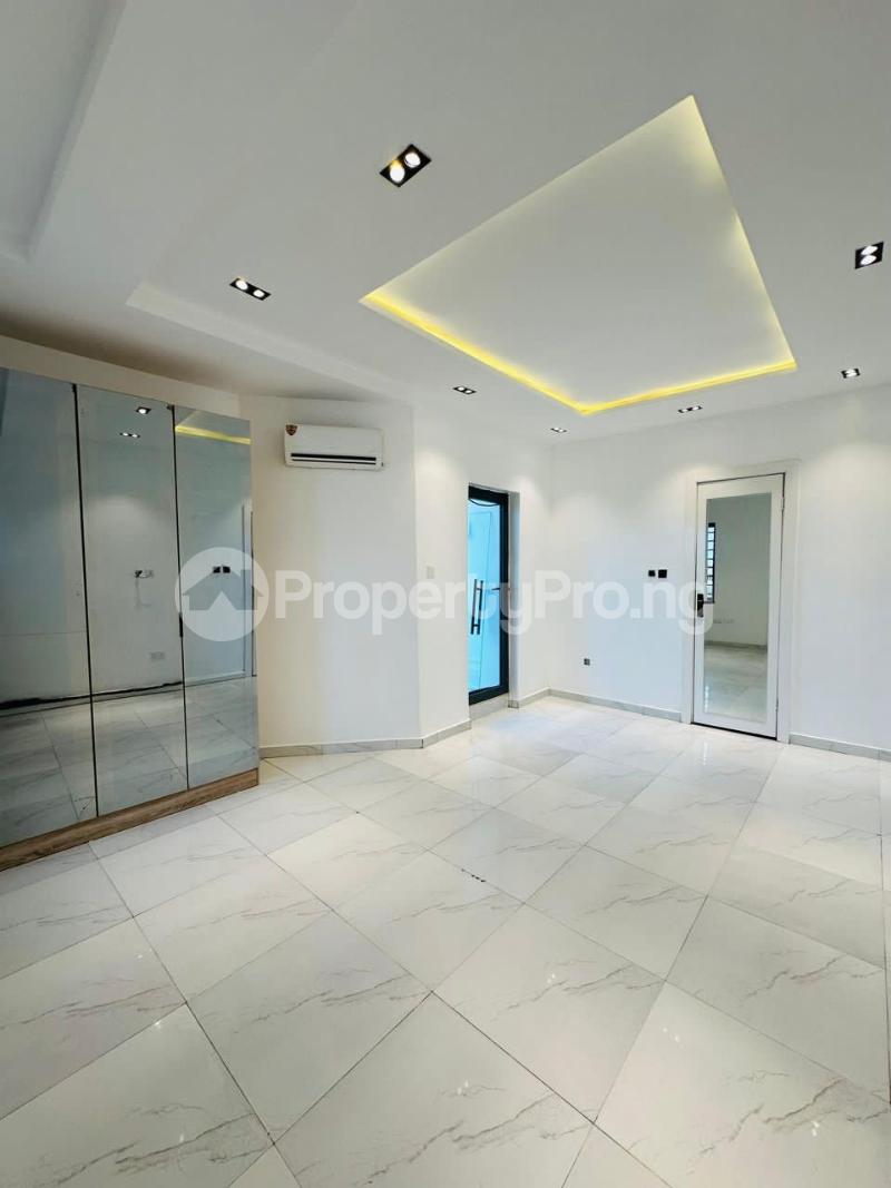 2 bedroom House for sale Ikate Lekki Lagos