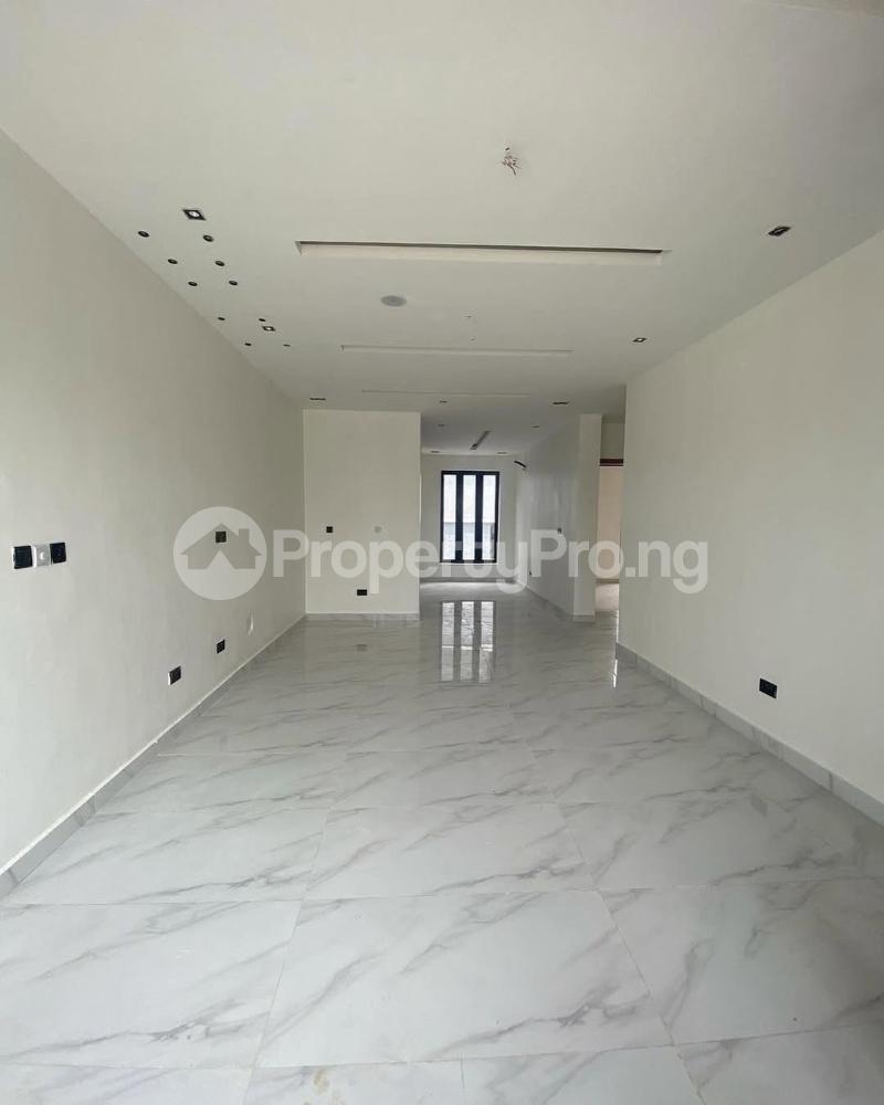 2 bedroom Flat / Apartment for rent Ologolo Lekki Lagos