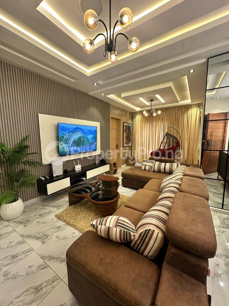 2 bedroom House for shortlet Ikate Lekki Lagos